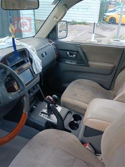 ميتسوبيشي باجيرو